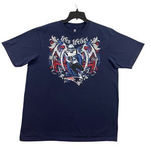 NFL New England Patriots T Shirt Mens Size XL Blue Wes Welker #83 WR 100% Cotton